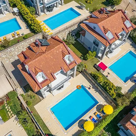 Villa Yasam Park Rena Villalari Oeluedeniz Fethiye